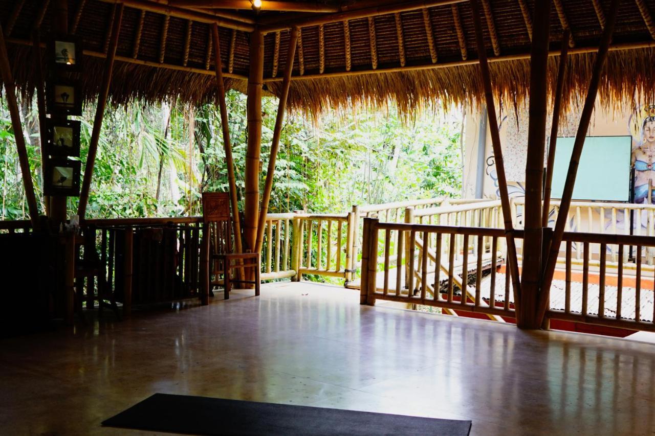 Shanti Toya Ashram Mambat 외부 사진