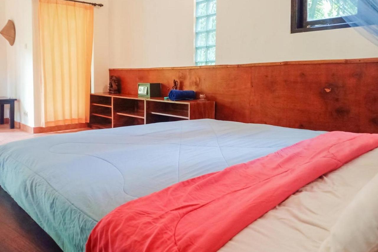 Shanti Toya Ashram Mambat 외부 사진