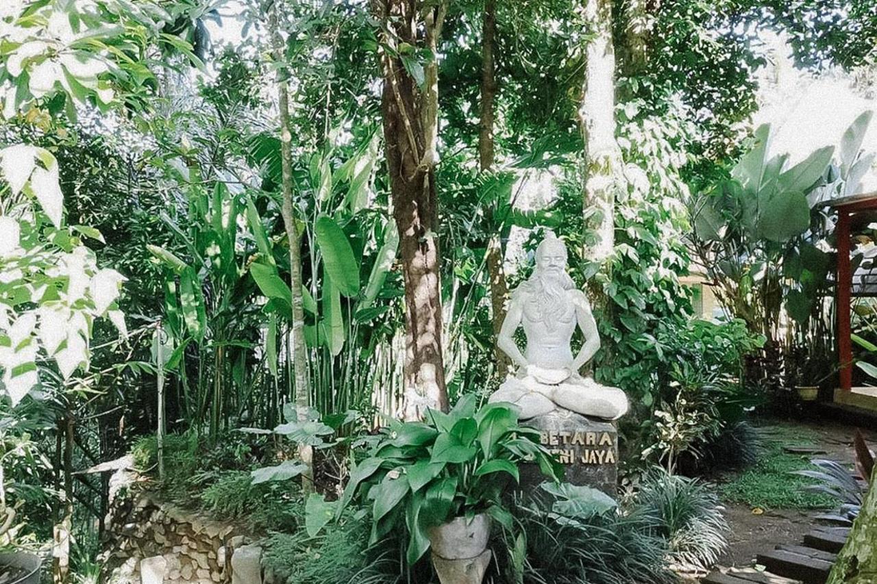 Shanti Toya Ashram Mambat 외부 사진